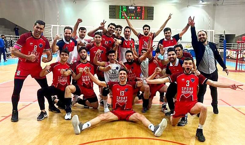 اسپورت هوشیار تبریز به مرحله پلی آف دسته یک والیبال کشور صعود کرد 