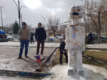 برگزاری جشنواره آدم برفی در همدان