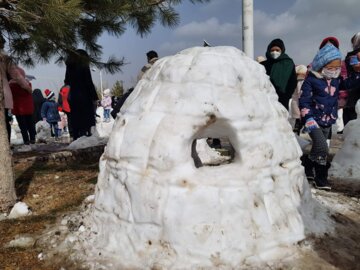 برگزاری جشنواره آدم برفی در همدان