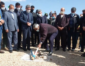 آغاز ساخت مخزن ۱۰ هزار متر مکعبی آب گلدشت حافظ در شیراز 