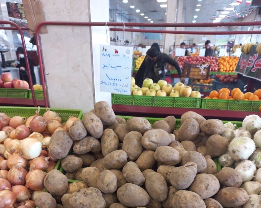 عرضه سیب زمینی با قیمت 10 هزار تومان در میادین تهران آغاز شد