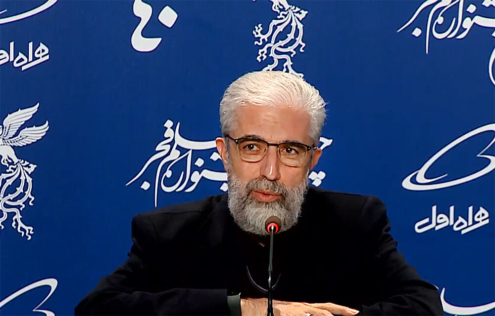 نقاش زاده: اسامی برگزیدگان جشنواره در اختیار افراد مشخصی است / لو رفتن اسامی را به جد پیگیری میکنیم