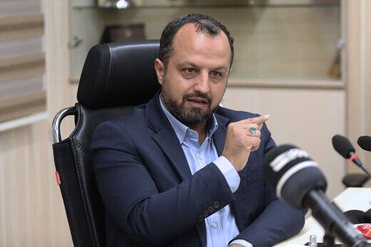 وزیر اقتصاد: مشکل کالاهای ملوانی و تهلنجی مرزنشینان رفع میشود