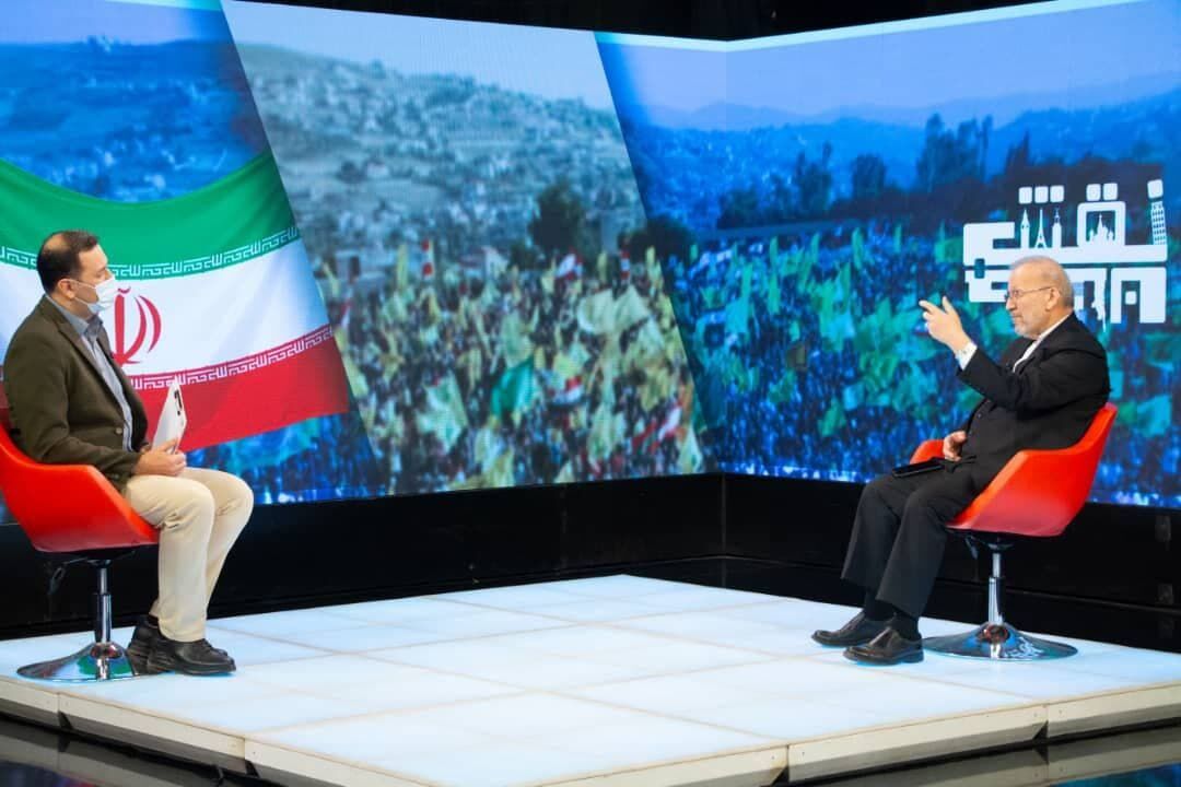 نظر «متکی» درباره «میدان و دیپلماسی»: دانشمندان هستهای ما را همزمان با مذاکره ترور کردند