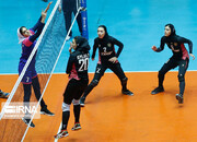 رقابت ۵۲ تیم در مسابقات والیبال و بسکتبال دختران دانش آموز در شیراز  