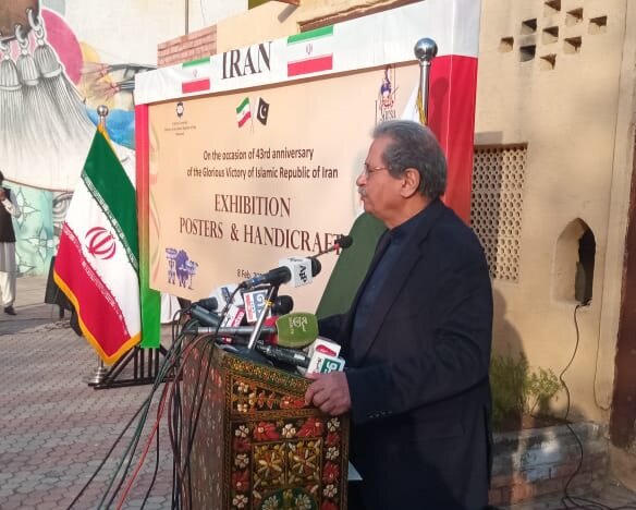 برپایی نمایشگاه صنایع دستی و دستاوردهای انقلاب اسلامی ایران در پاکستان