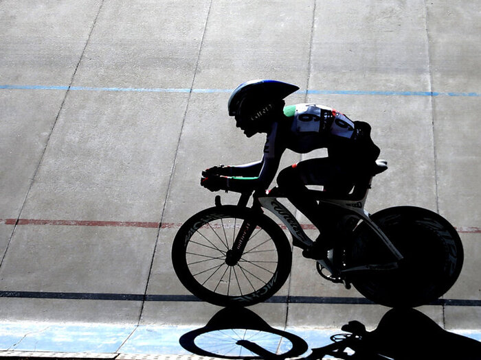 ۲۷۶ ایمیل برای تخریب یک فدراسیون / اصرار رئیس وقت دوچرخهسواری به تخلفی آشکار