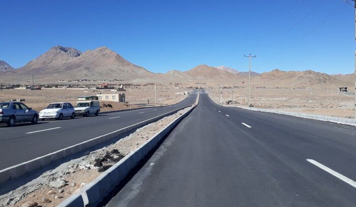 ۲ پروژه زیربنایی شهرستان تفت همزمان با دهه فجر افتتاح شد