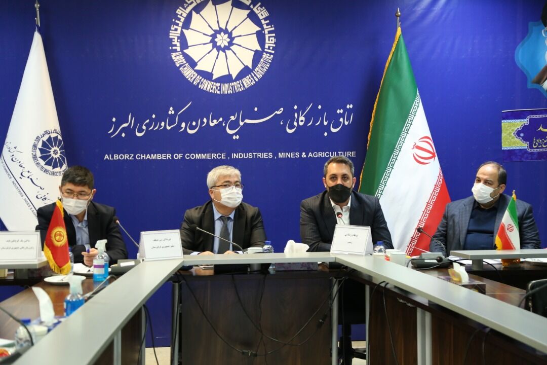 کشت پنبه در قرقیزستان زمینه توسعه همکاری با نساجی ایران را فراهم کرده است