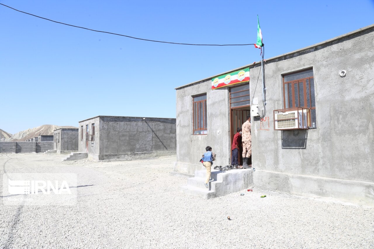 ۲۶۵ واحد مسکونی خیرساز در استان فارس در حال ساخت است ۲۶۵ واحد مسکونی خیرساز در استان فارس در حال ساخت است