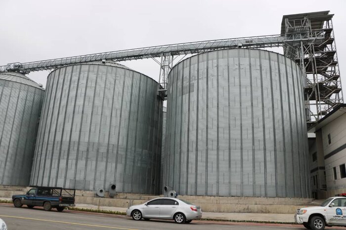 بهرهبرداری سیلوی ۳۰ هزارتنی مکانیزه غلات مجتمع بندری انزلی آغاز شد