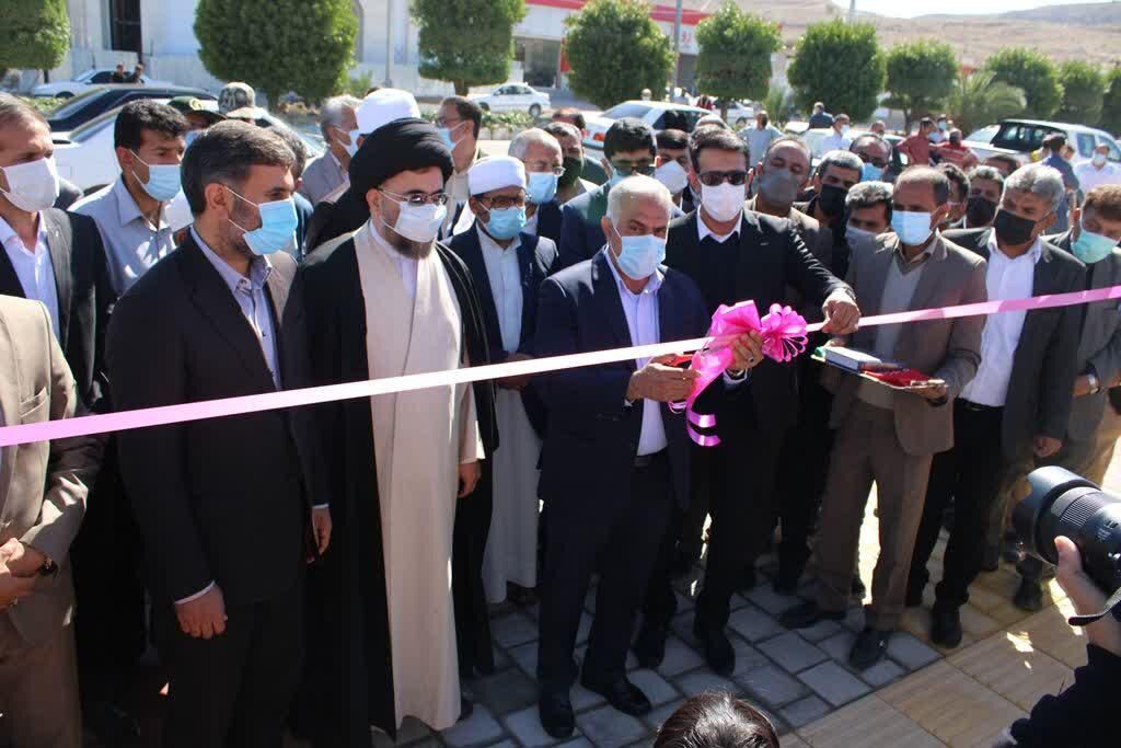 هشت طرح عمرانی در لارستان فارس بهره برداری شدند هشت طرح عمرانی در لارستان فارس بهره برداری شدند