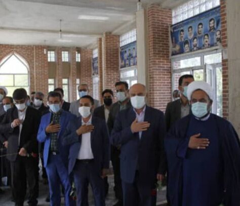 استاندار بوشهر: در مقابل شهدا مسئول هستیم 