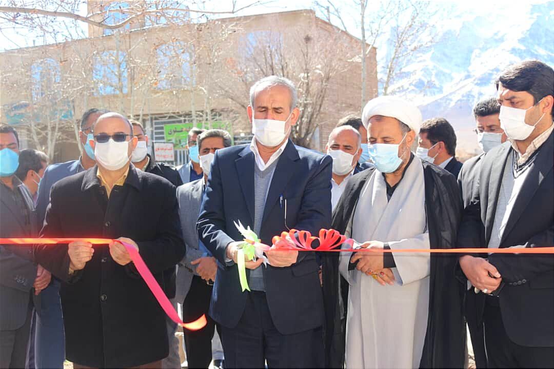 بهره برداری و آغاز عملیات اجرایی ۲۵ طرح در بوانات فارس بهره برداری و آغاز عملیات اجرایی ۲۵ طرح در بوانات فارس