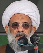 عضو مجلس خبرگان: امت اسلامی اجازه خضوع مقابل دشمنان را نمی دهد