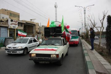 حضور پرشکوه مردم سمنان در راهپیمایی موتوری 22 بهمن 1400