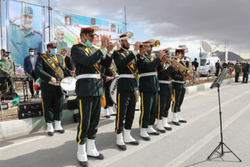 راهپیمایی خودرویی ۲۲ بهمن در شهرکرد