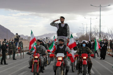 راهپیمایی خودرویی ۲۲ بهمن در شهرکرد