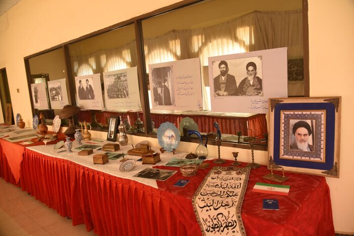 اندیشمندان پاکستانی : مشعل فروزان انقلاب اسلامی همچنان روشنی بخش راه ملت های مبارز علیه استکبار است