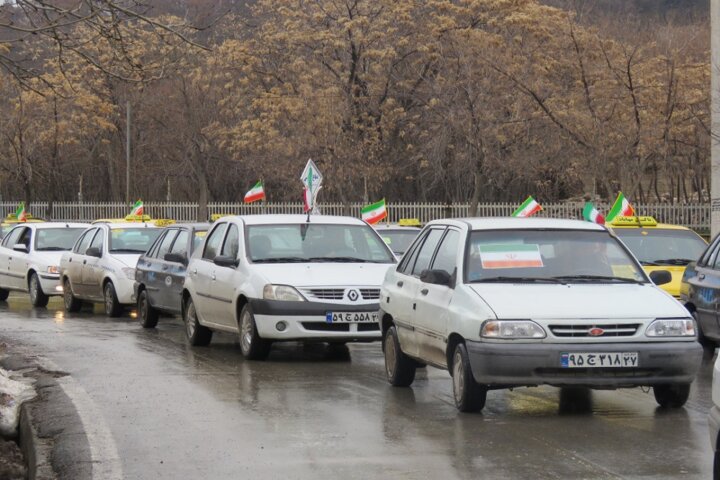 وفاداری شیعه و سنی جنوب آذربایجان غربی به آرمان های انقلاب دوباره جلوه کرد