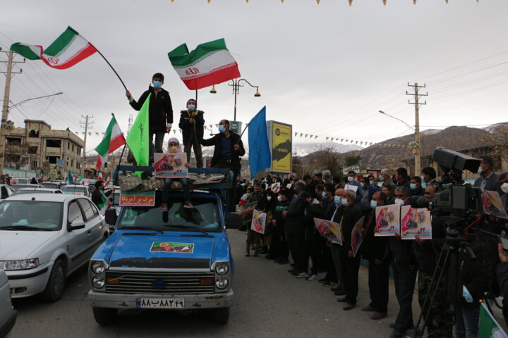 استقبال مردمی از رژه خودرویی و موتوری ۲۲ بهمن در شهرهای کهگیلویه و بویراحمد