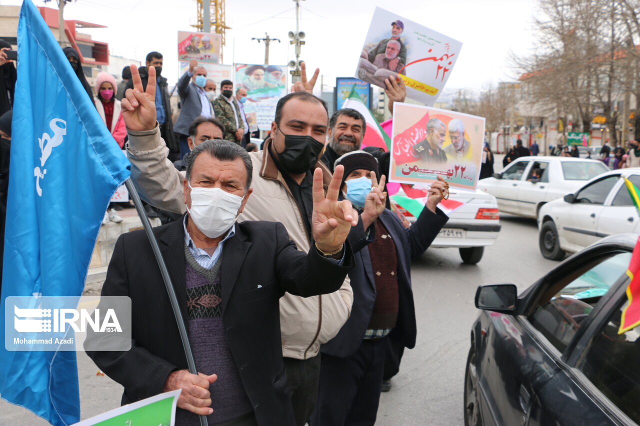 استاندار: ملت ایران با تکیه بر اندوخته های داخلی از گردنه سخت تحریم ها عبور می‌کند 