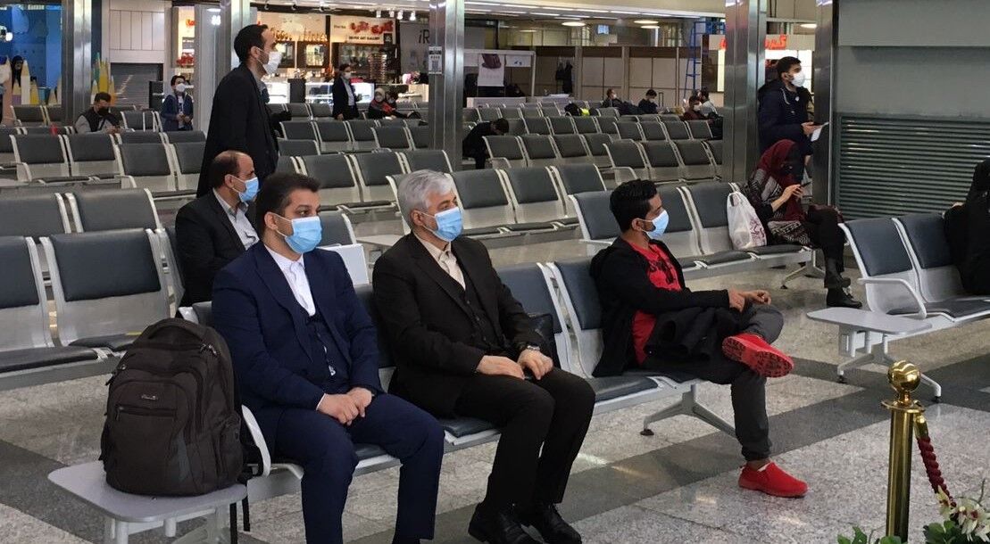 سجادی برای اختتامیه مسابقات بینالمللی بدمینتون جام فجر به شیراز رفت