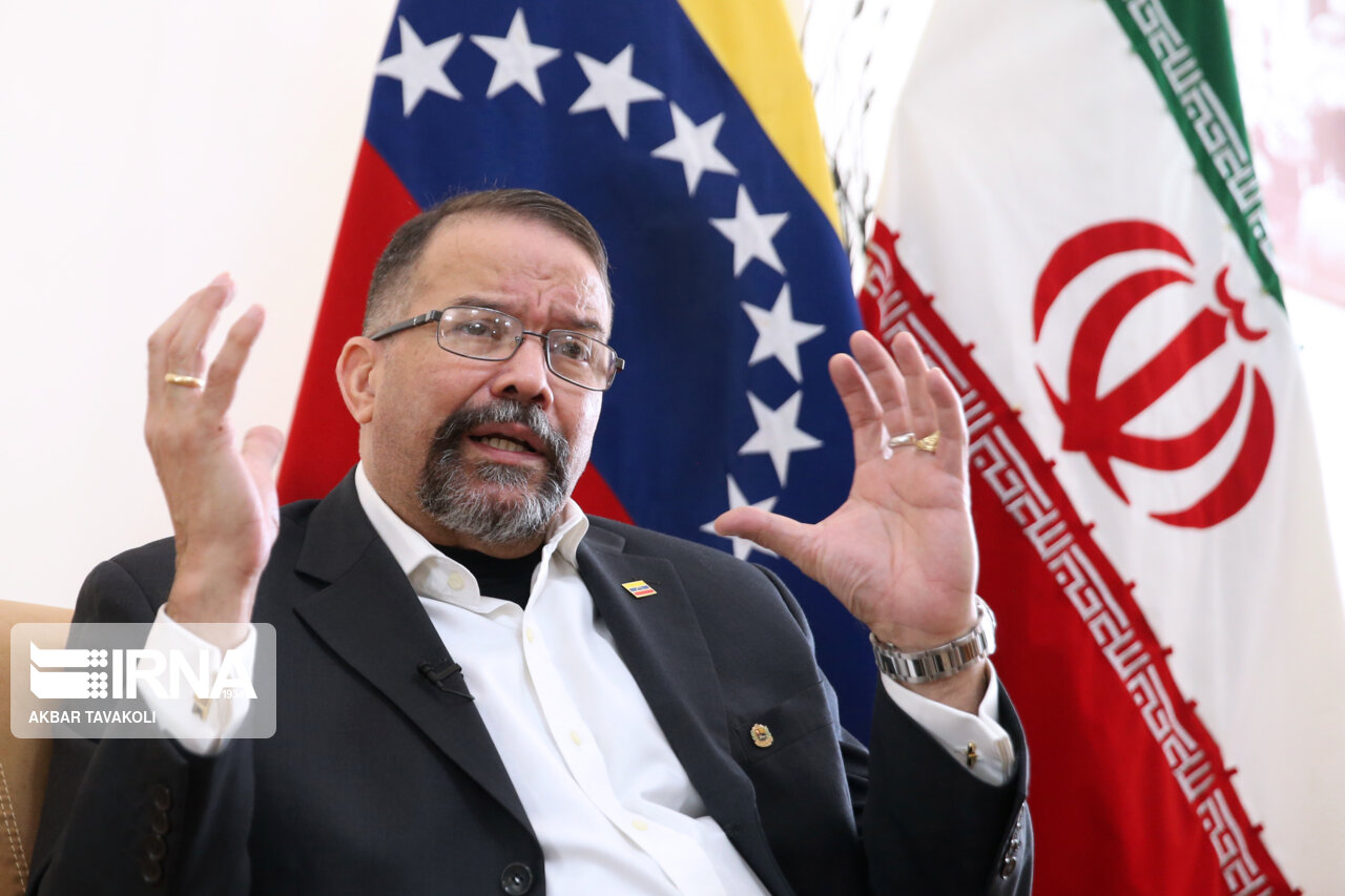 تاثیر سفر مهم «حاج قاسم» به ونزوئلا در روابط دو کشور / نهایی شدن استراتژی مالی معاملات تهران و کاراکاس