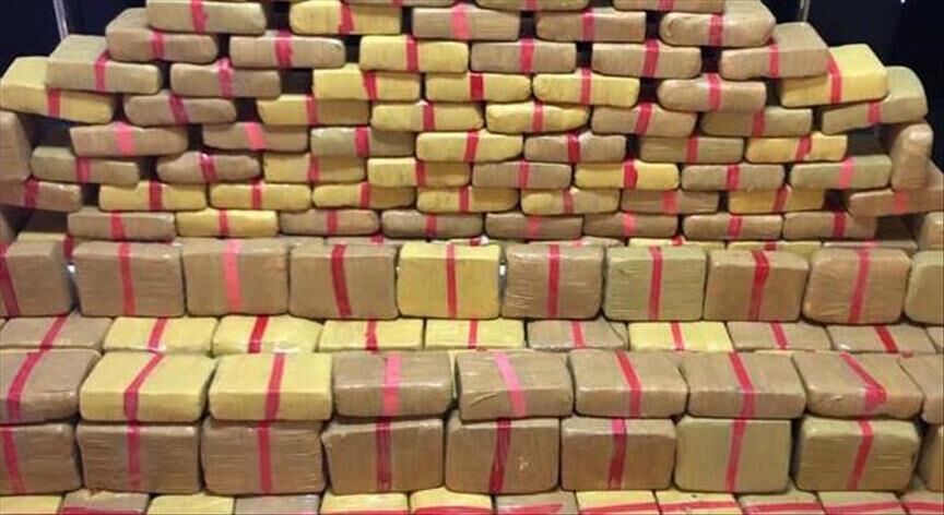 حدود یک تُن و ششصد کیلوگرم مواد مخدر طی یکسال در فسا کشف شد حدود یک تُن و ششصد کیلوگرم مواد مخدر طی یکسال در فسا کشف شد