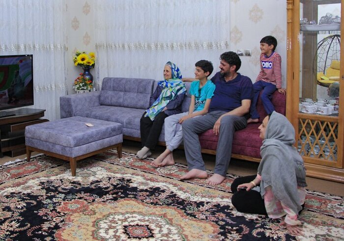 گرایش نوجوانان به فیلم و موسیقی کرهای در نبود تولیدات جذاب وطنی