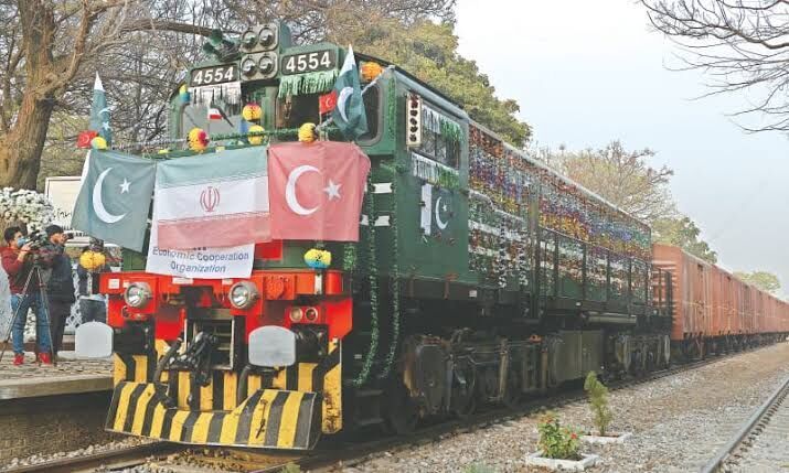 EİT treninin başarılı perfomansı, İslamabad-Tahran-İstanbul yük trafiğinde artışa neden oldu