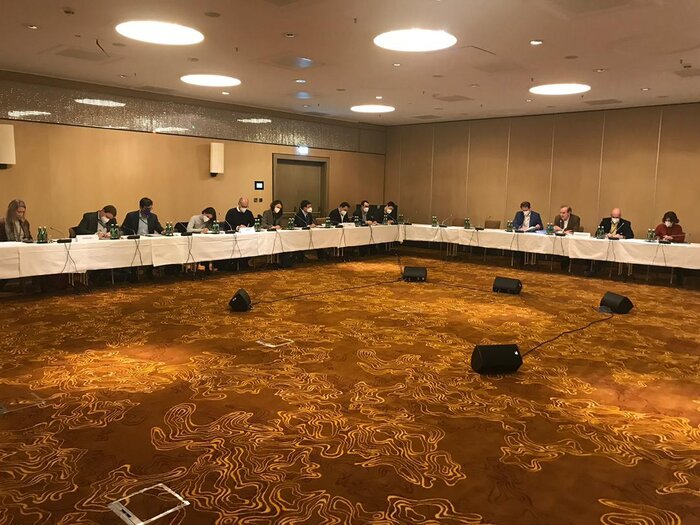 سختی کار مذاکرهکنندگان ایران برای پیشبرد دستورالعملهای منطقی و قانونی