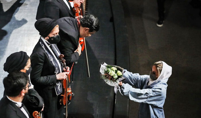 اجرای «سالار عقیلی» در سومین شب جشنواره موسیقی فجر؛ گرفتار در حجم مصنوعی صدا اما شورانگیز