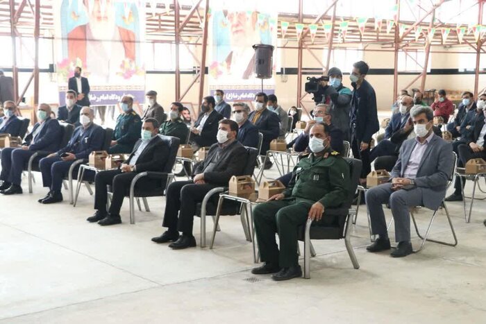 استاندار یزد همکاری برای  ساخت هواپیماهای سبک را خواستار شد