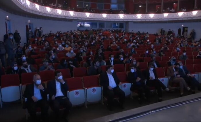 چهلمین جشنواره تئاتر فجر برگزیدگان خود را شناخت