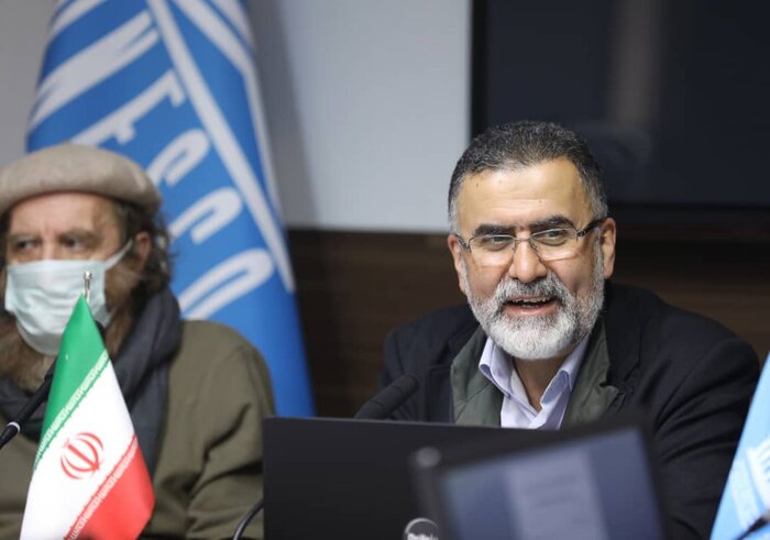 جایزه بینالمللی نظامی گنجوی اهدا میشود