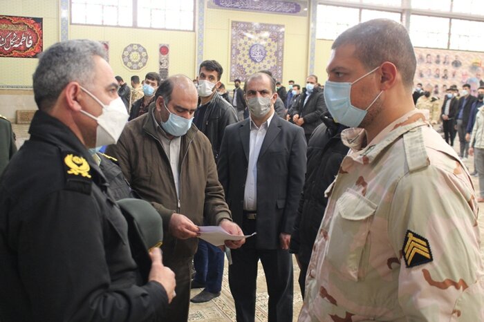 پلیس با همه توان از دستاوردهای اصیل انقلاب اسلامی دفاع می کند