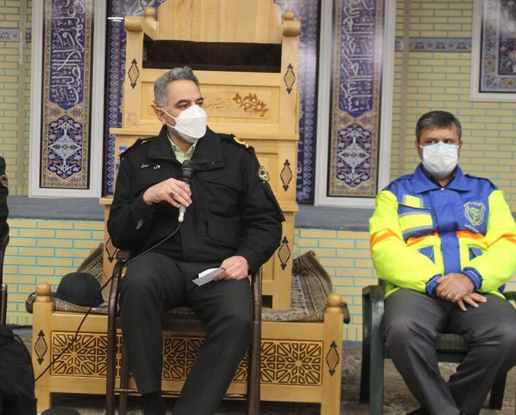 پلیس با همه توان از دستاوردهای اصیل انقلاب اسلامی دفاع می کند