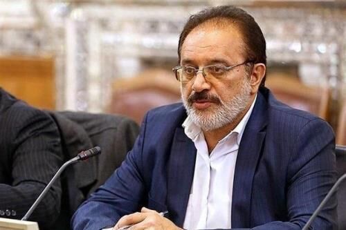توقیف نفتکشهای یونانی نتیجه دزدی از ملت ایران بود/ وارونهنمایی حقیقت در تبلیغات آمریکایی توقیف نفتکشهای یونانی نتیجه دزدی از ملت ایران بود/ وارونهنمایی حقیقت در تبلیغات آمریکایی