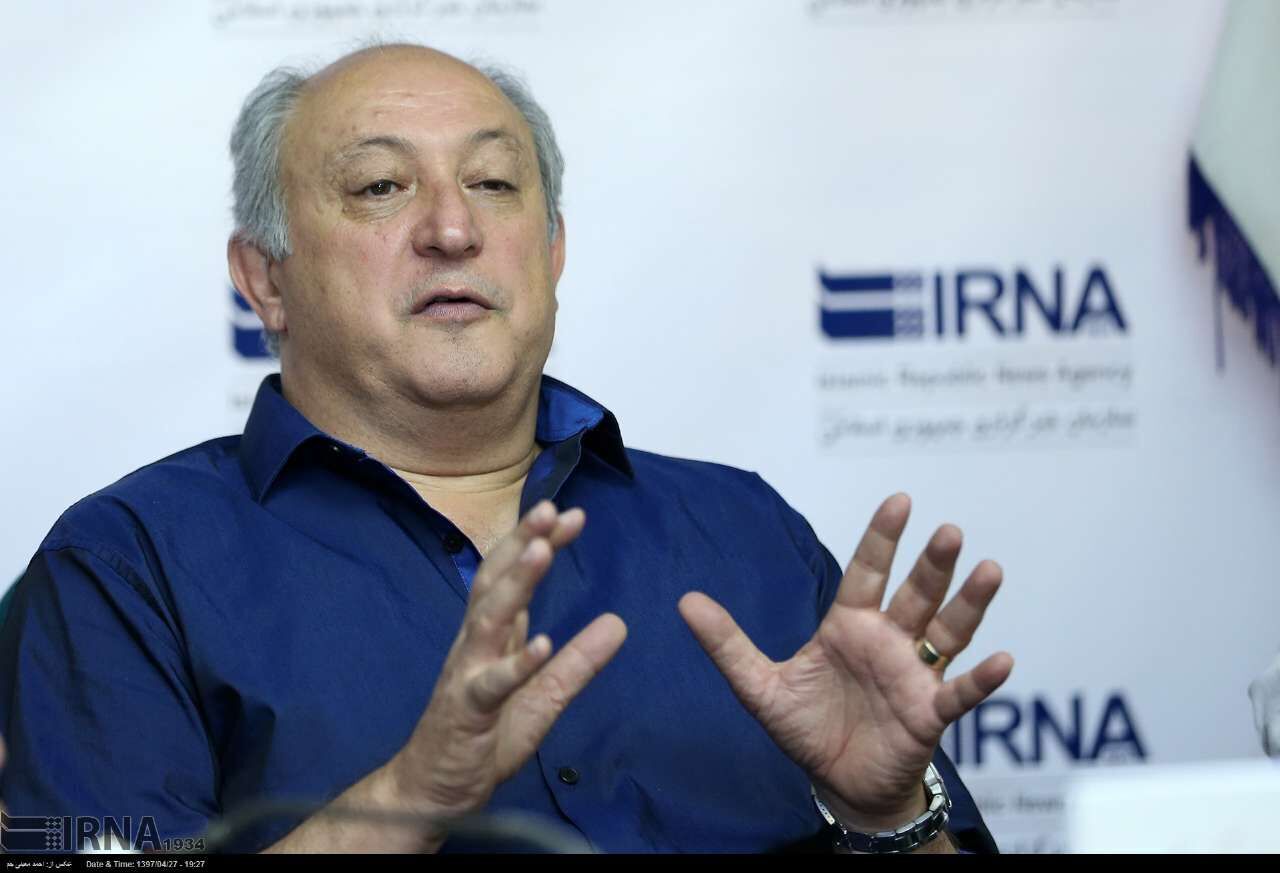 فریبا: باید به صدرنشین لیگ احترام گذاشت