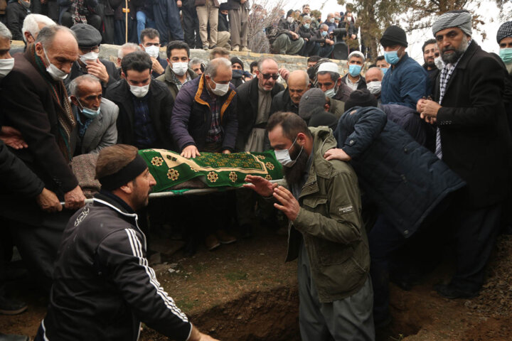 پیکر امام جمعه پیشین سنندج تشییع شد