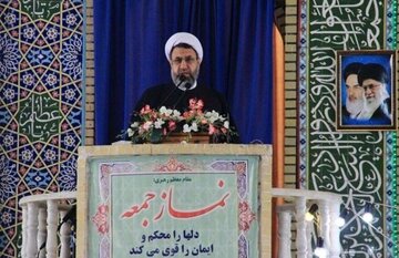 امام جمعه کرمان: امیدوار بودن یکی از ثمرات جهاد تبیین است