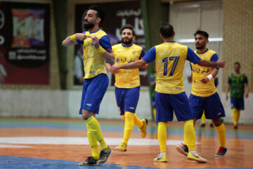 تیم فوتسال فرش‌آرای مشهد سپاهان اصفهان را شکست داد