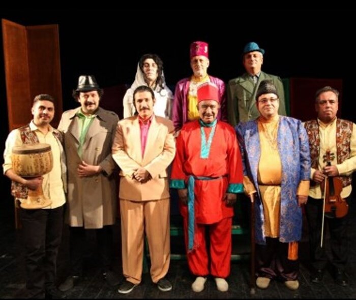 اجرای 64 نمایش در 27 تماشاخانه پایتخت / هنرمندان سرشناس گرمابخش تالارهای نمایشی 34