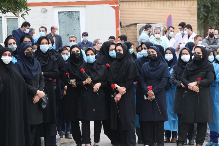 پیکر مدافع سلامت در اهواز تشییع شد