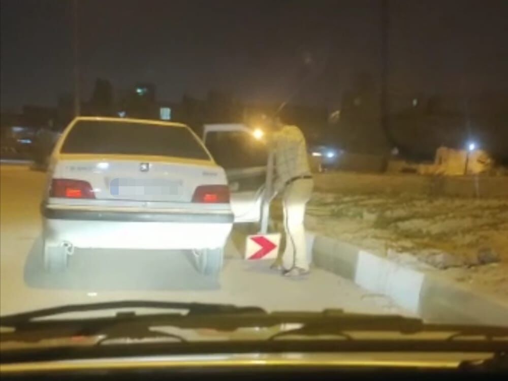 دادستان: عامل سرقت علائم راهنمایی و رانندگی در بندرعباس دستگیر شد