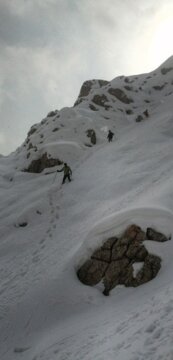 صعود زمستانی به ارتفاعات برف‌گیر مهاباد