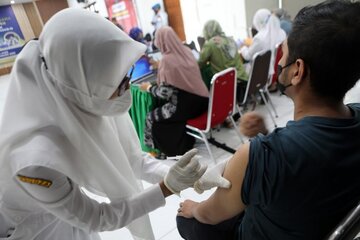 اندونزی به دنبال راه اندازی تولید واکسن داخلی کرونا در ماه های آینده