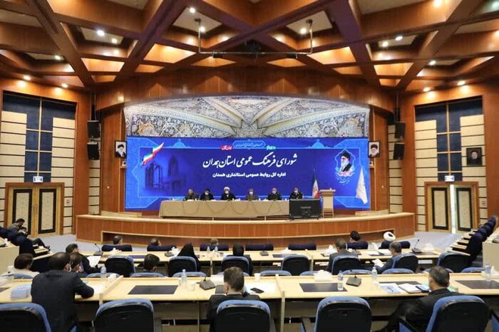 استاندار همدان: تعلیم و تربیت حلقه مفقوده در جامعه است