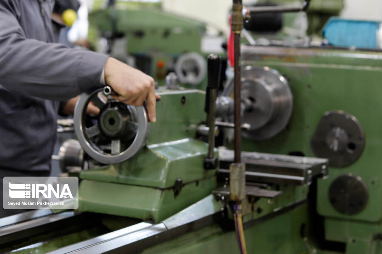 از سقوط جنگنده اف ۵ ارتش تا فعالیت شرکتهای دانش بنیان در کشور